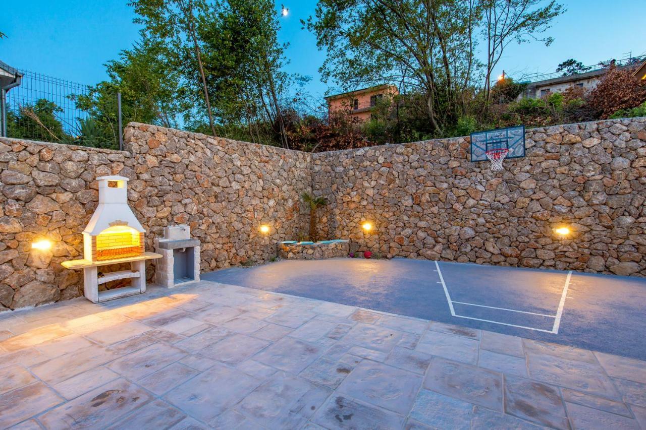 Apartment Niki Opatija Bagian luar foto