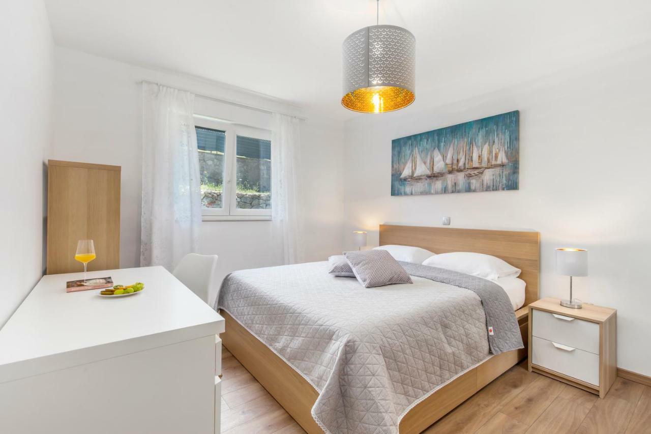 Apartment Niki Opatija Bagian luar foto
