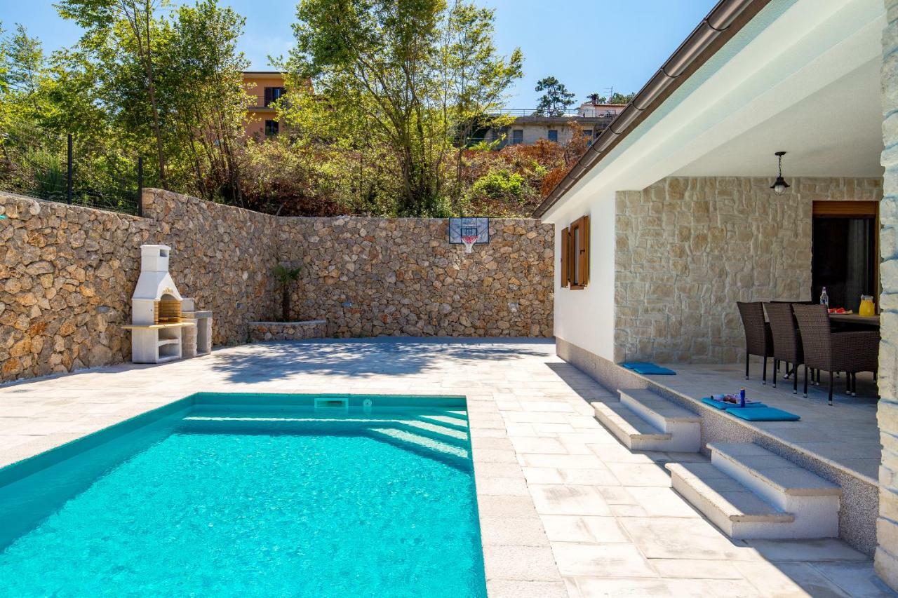 Apartment Niki Opatija Bagian luar foto